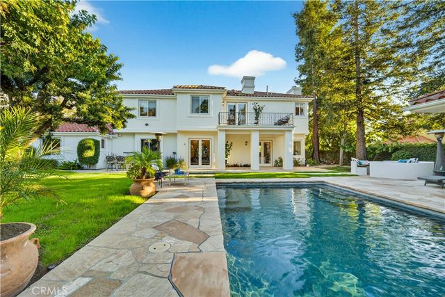 25527 Hamilton Court, Calabasas, CA 91302