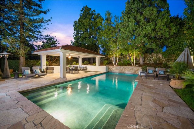 25527 Hamilton Court, Calabasas, CA 91302