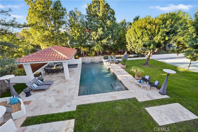 25527 Hamilton Court, Calabasas, CA 91302