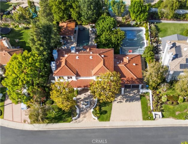 25527 Hamilton Court, Calabasas, CA 91302