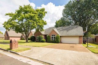 954 WILDBIRD CV, Collierville, TN 38017