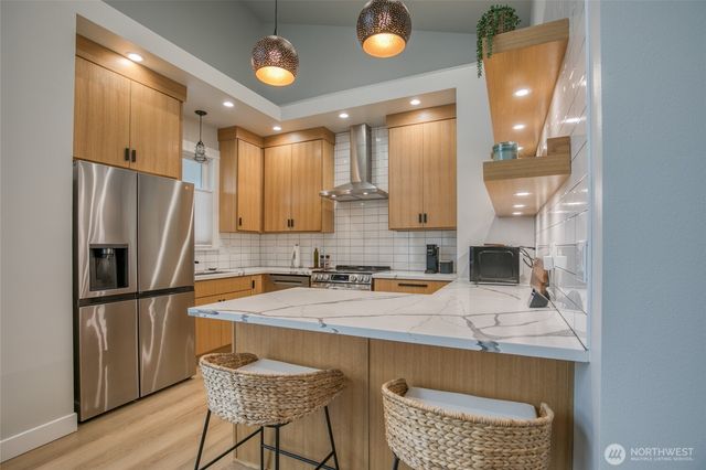 787 Ocean Shores Boulevard SW, Ocean Shores, WA 98569