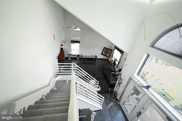 102 SMETHWYCKE DR, Cinnaminson, NJ 08077