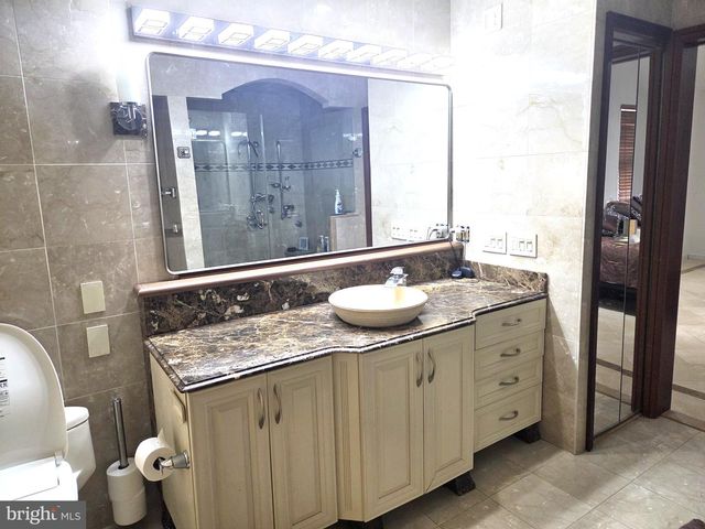 102 SMETHWYCKE DR, Cinnaminson, NJ 08077