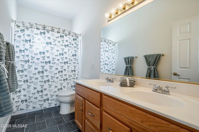 4940 N Castle Ridge Road, Tucson, AZ 85749