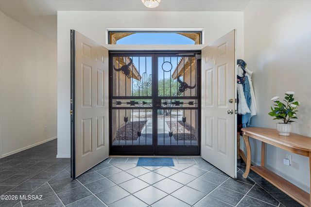 4940 N Castle Ridge Road, Tucson, AZ 85749