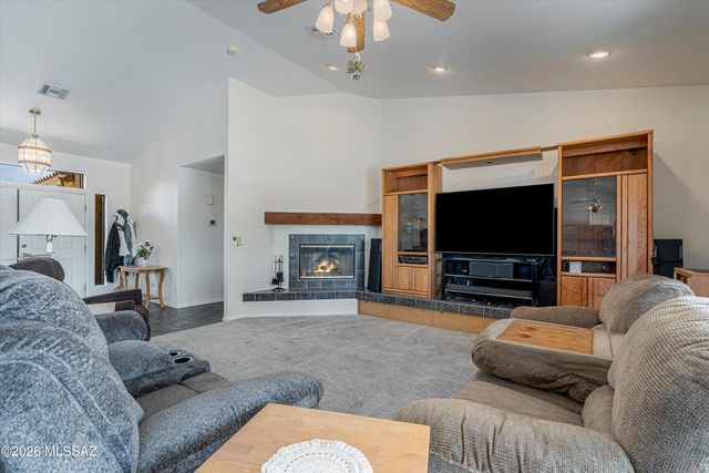4940 N Castle Ridge Road, Tucson, AZ 85749