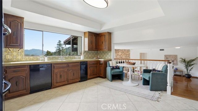 1340 Daily Circle, Glendale, CA 91208
