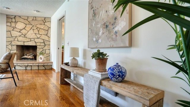 1340 Daily Circle, Glendale, CA 91208