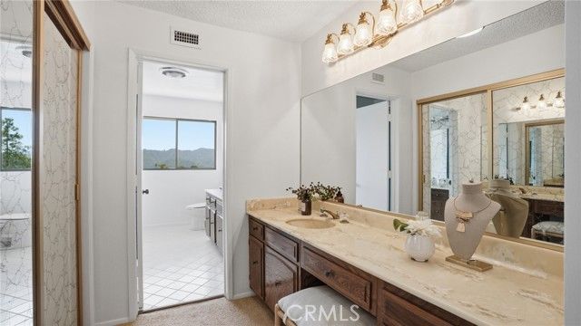 1340 Daily Circle, Glendale, CA 91208