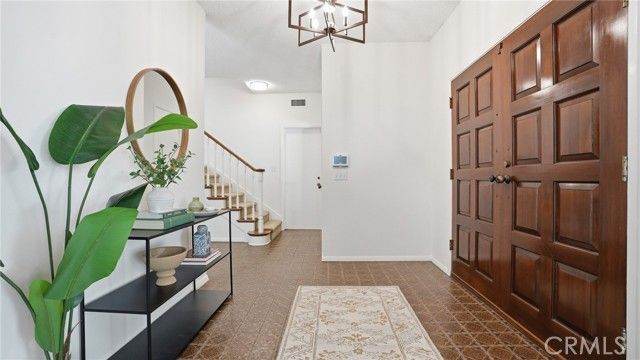 1340 Daily Circle, Glendale, CA 91208