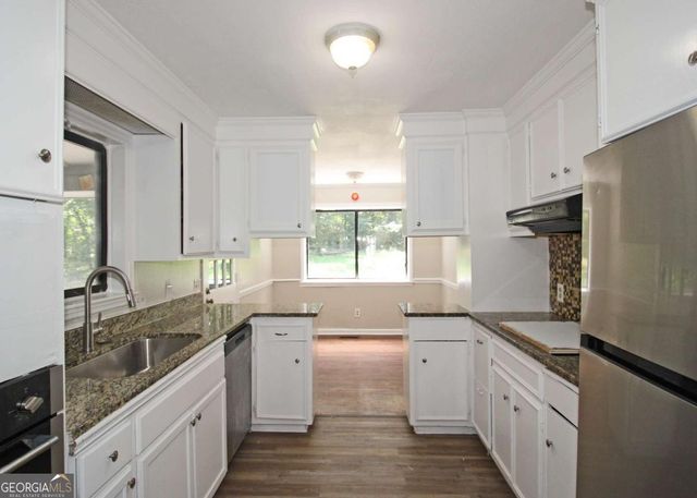 3000 Collier Drive NW, Atlanta, GA 30318