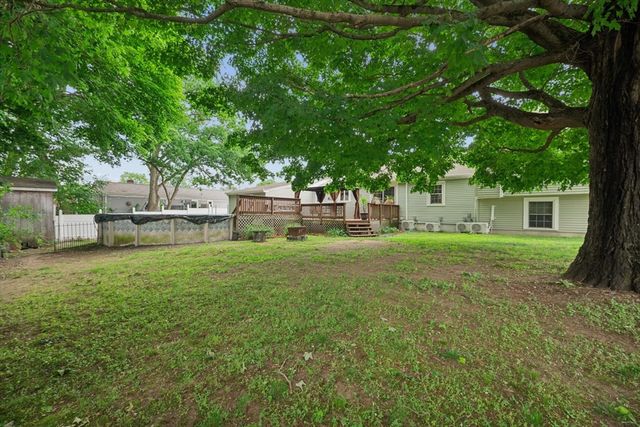 72 Mayfield St, Seekonk, MA 02771