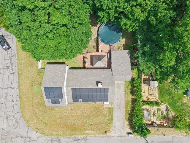 72 Mayfield St, Seekonk, MA 02771