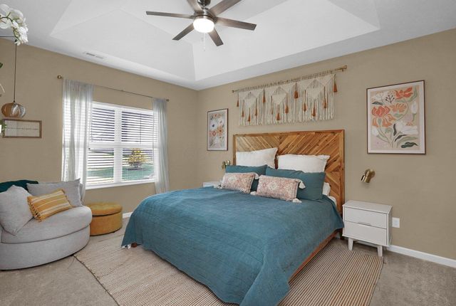 272 Mannaseh Drive W, Granville, OH 43023