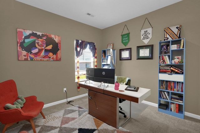 272 Mannaseh Drive W, Granville, OH 43023