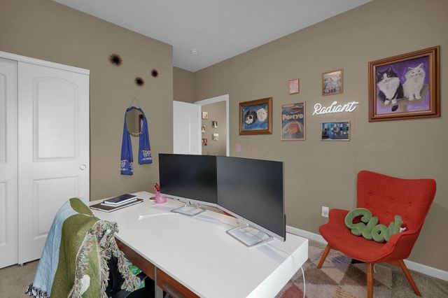 272 Mannaseh Drive W, Granville, OH 43023