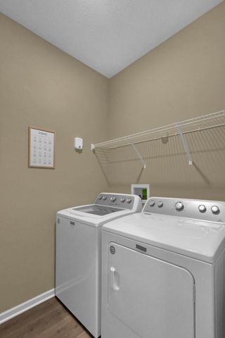 272 Mannaseh Drive W, Granville, OH 43023