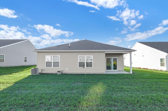 272 Mannaseh Drive W, Granville, OH 43023