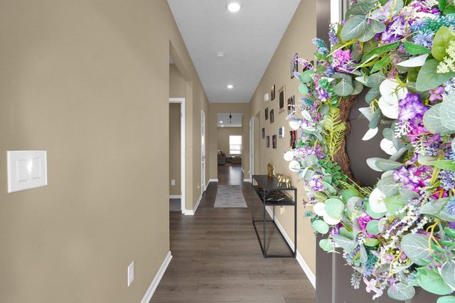 272 Mannaseh Drive W, Granville, OH 43023