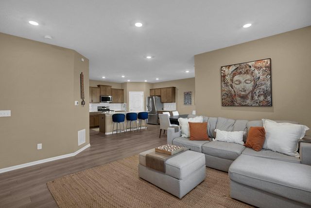 272 Mannaseh Drive W, Granville, OH 43023