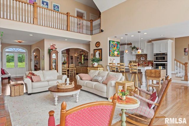 41 Lake Vista Drive, Taylorville, IL 62568