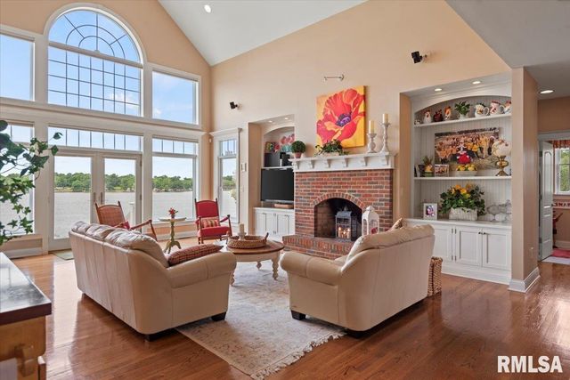 41 Lake Vista Drive, Taylorville, IL 62568