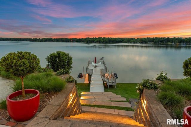 41 Lake Vista Drive, Taylorville, IL 62568