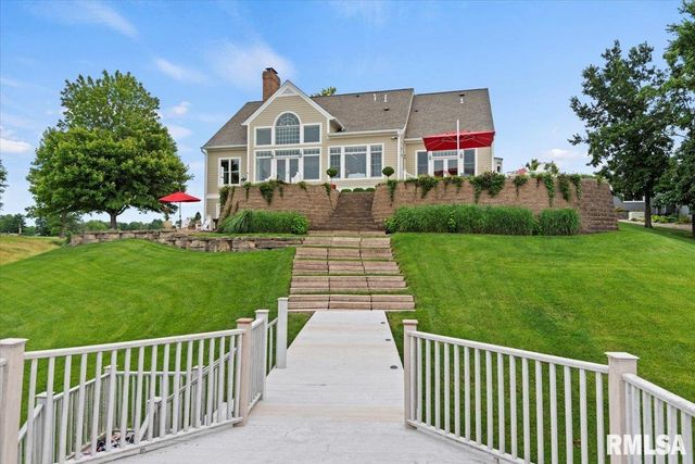 41 Lake Vista Drive, Taylorville, IL 62568