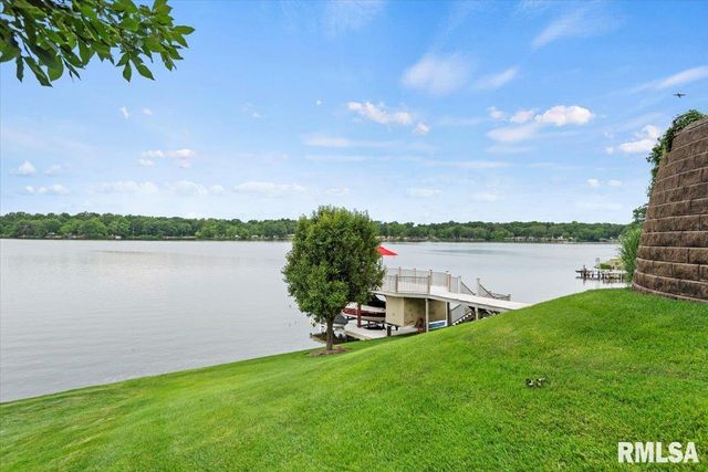 41 Lake Vista Drive, Taylorville, IL 62568