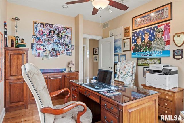 41 Lake Vista Drive, Taylorville, IL 62568