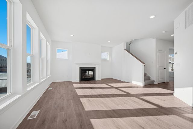 2942 Trinity Drive, Shakopee, MN 55379