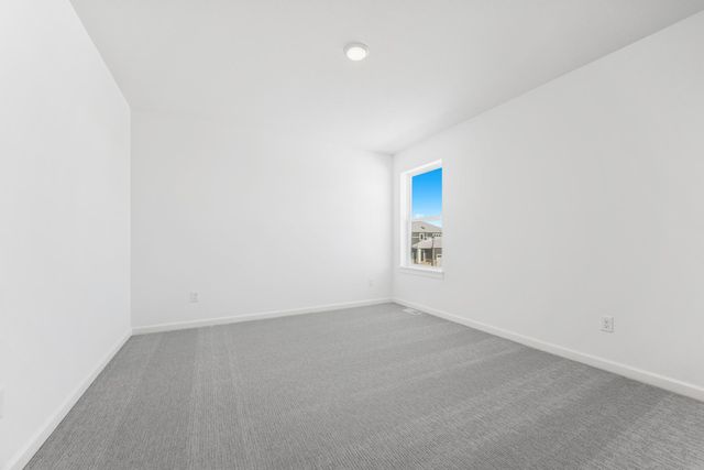 2942 Trinity Drive, Shakopee, MN 55379