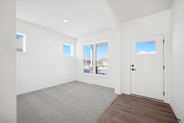 2942 Trinity Drive, Shakopee, MN 55379