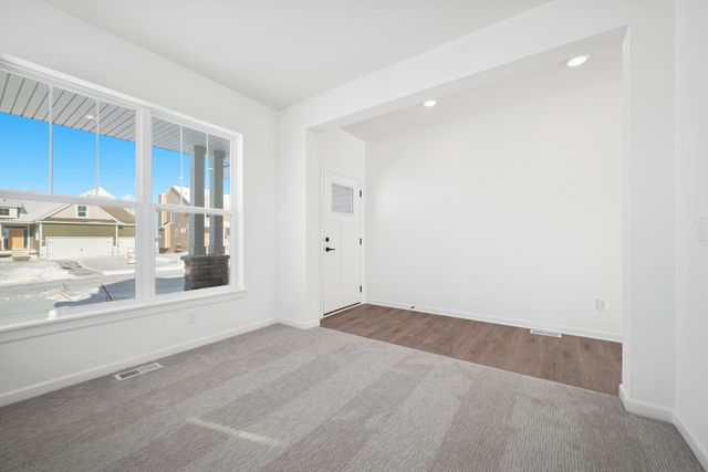 2942 Trinity Drive, Shakopee, MN 55379