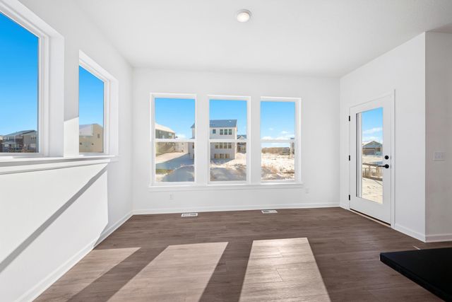 2942 Trinity Drive, Shakopee, MN 55379