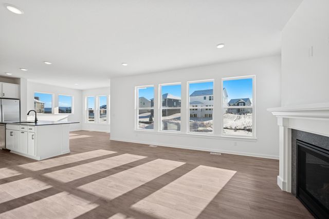 2942 Trinity Drive, Shakopee, MN 55379