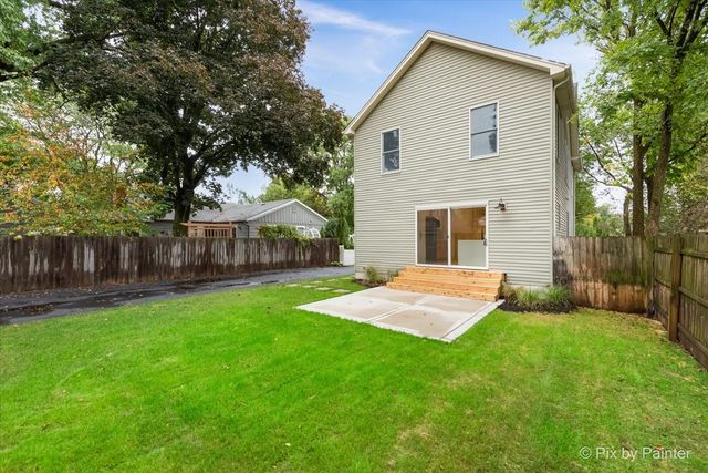 518 Illinois Street, Geneva, IL 60134