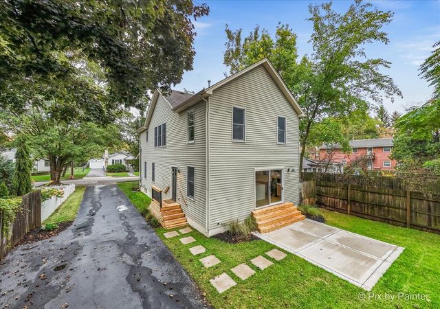 518 Illinois Street, Geneva, IL 60134