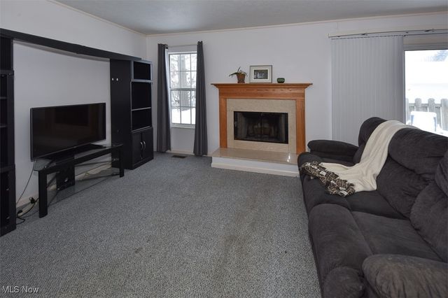 3376 Hunter Pky 26, Cuyahoga Falls, OH 44223