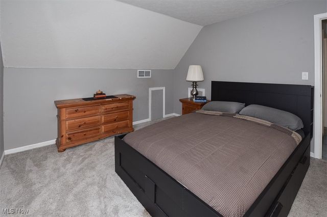 3376 Hunter Pky 26, Cuyahoga Falls, OH 44223