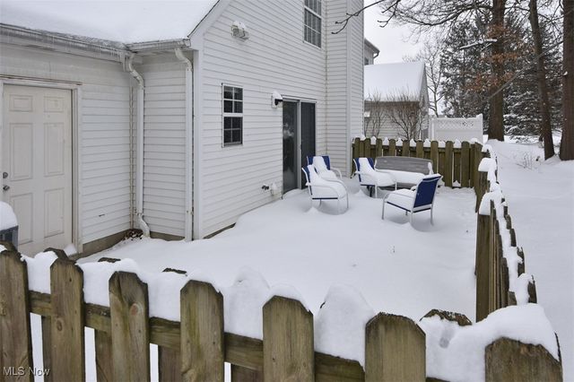 3376 Hunter Pky 26, Cuyahoga Falls, OH 44223