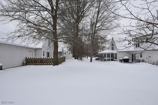 3376 Hunter Pky 26, Cuyahoga Falls, OH 44223