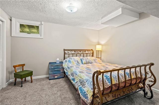 288 Hillside Court, Winston-salem, NC 27107