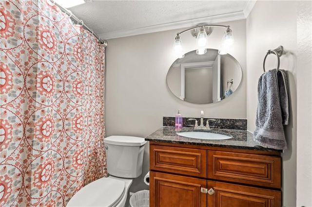 288 Hillside Court, Winston-salem, NC 27107