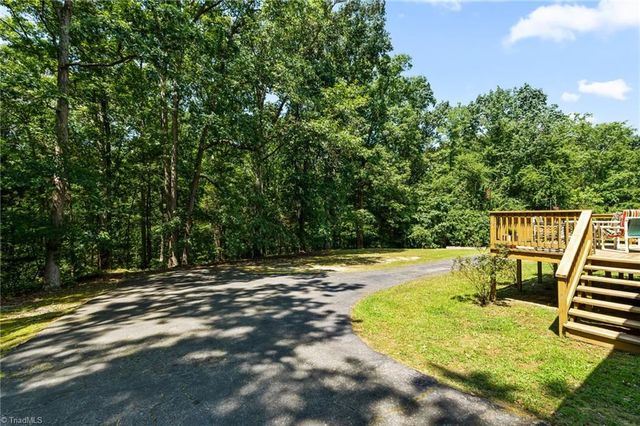288 Hillside Court, Winston-salem, NC 27107