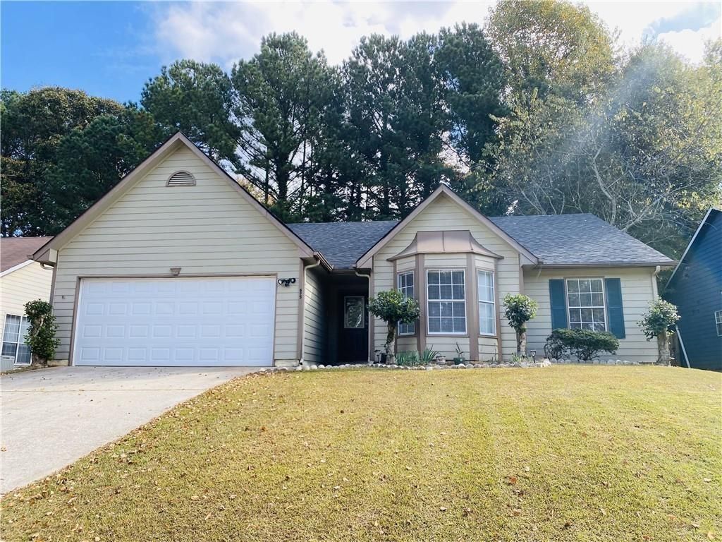 695 Paris Drive, Lawrenceville, GA 30043