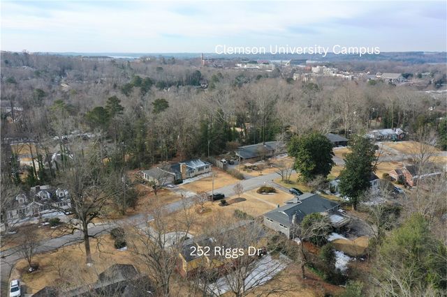 252 Riggs Drive, Clemson, SC 29631