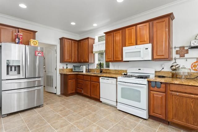 500 Rancheros Drive 58, San Marcos, CA 92069