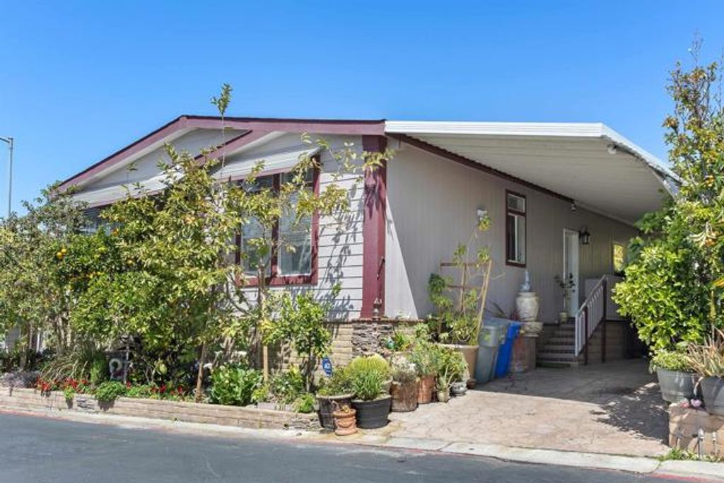 500 Rancheros Drive 58, San Marcos, CA 92069